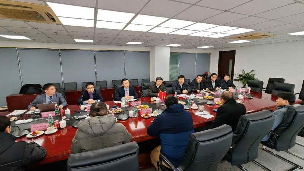 Vietnam TMT Group visits United Heavy Truck