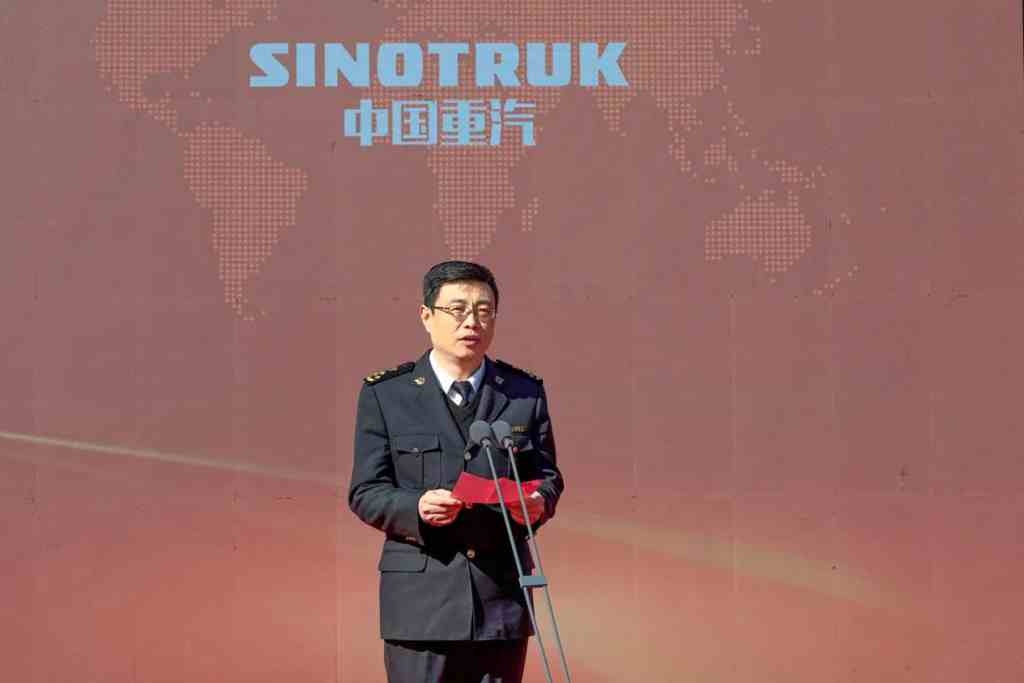 The Sinotruk Group once again set a new export record in the global heavy truck industry!