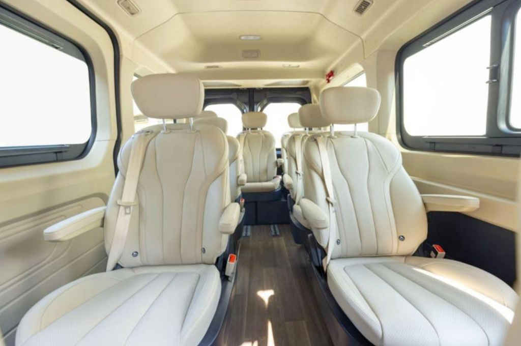 Starting at 148,800 yuan, SAIC Maxus' new model, the V90, has officially launched