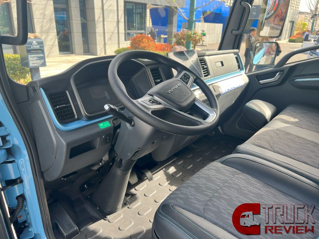 Review : Just the right size | Mid-Battery | Yutong T2 Small Light Truck