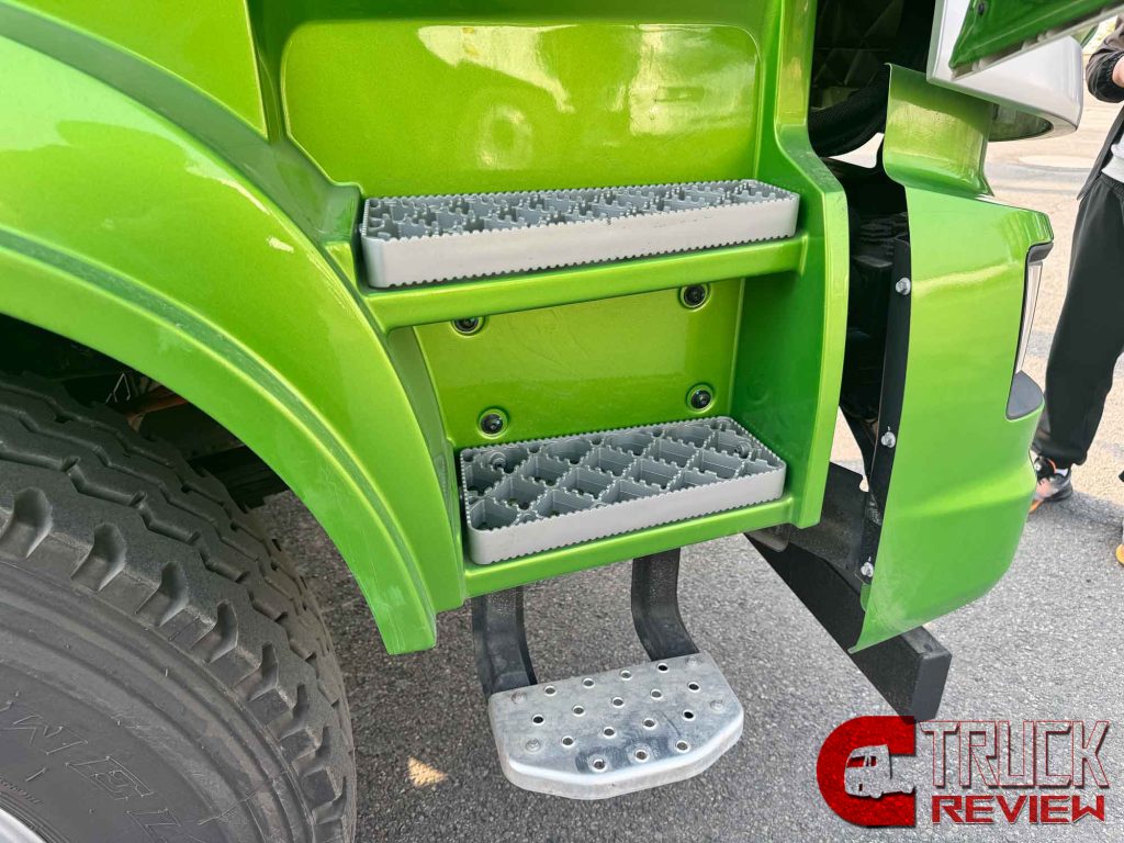 Review : High Performance & Low Cost | BYD CV's T31 Electric Tipper Truck