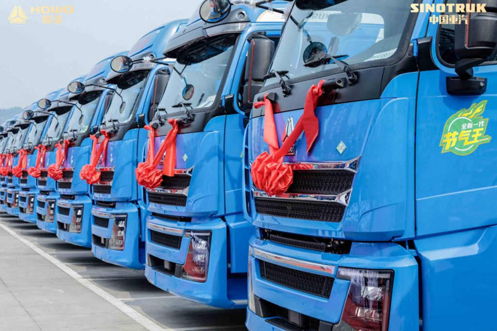 Sinotruk Becomes the World's First Commercial Vehicle Company to Equip Its Fleet with Weichai NG4.0 Natural Gas Engines