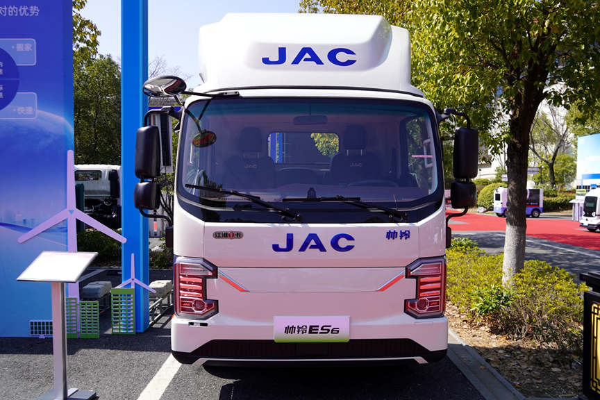 JAC Shuailing ES6: Seven Key Features to Establish a New Benchmark in High-End Pure Electric Light Trucks