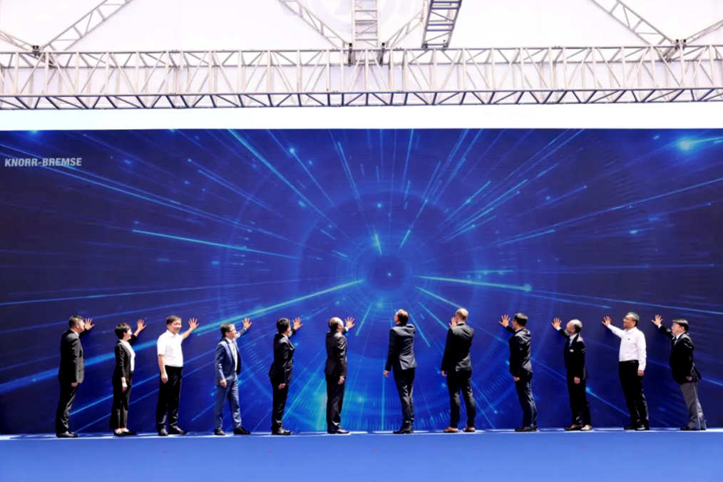 Knorr's new factory in Dalian completes construction and begins production, celebrating twenty years of localized production