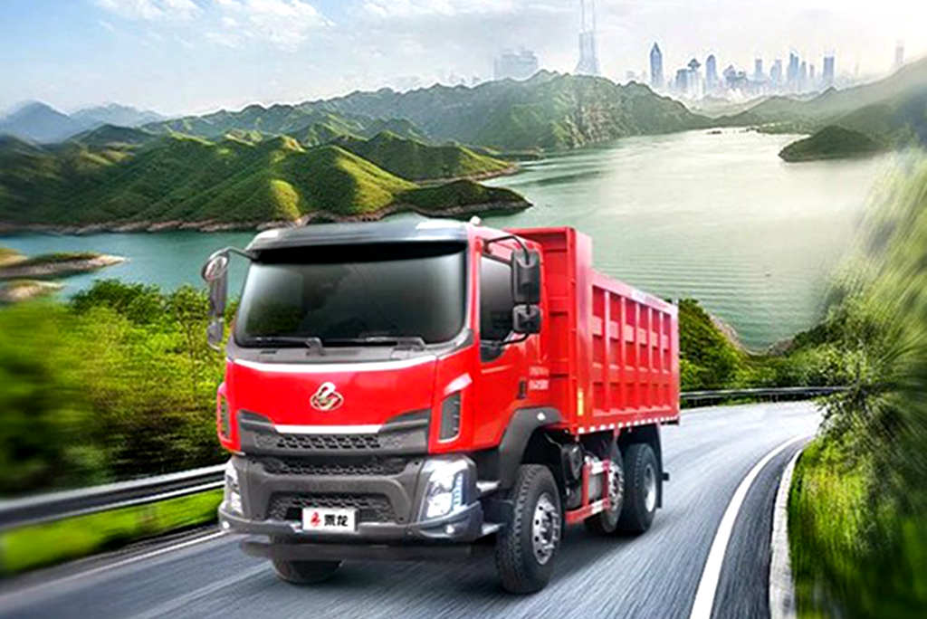 The Chenglong M3 6×2R dump truck is a versatile powerhouse in construction, capable of hauling heavy loads quickly and comfortably