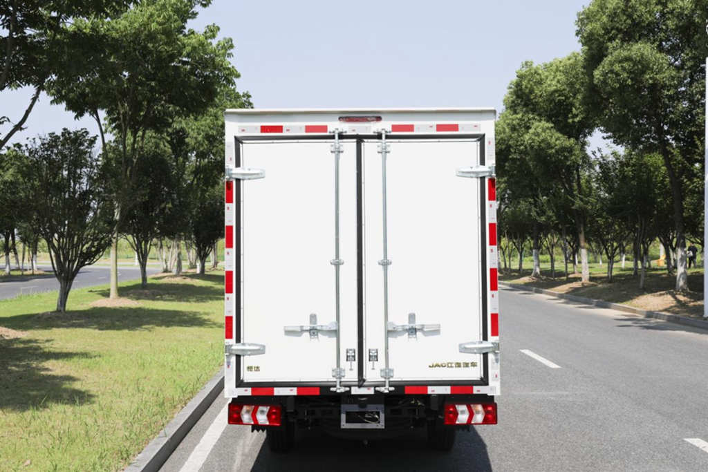 JAC Launches New Pure Electric Mini Truck: Kai Da U7
