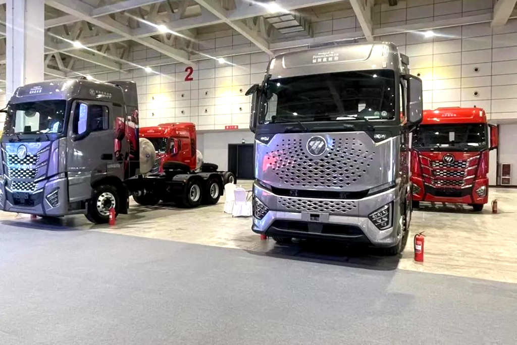 GISE Logistics and Maintenance Festival Showcases Outstanding Auman Heavy-Duty Trucks