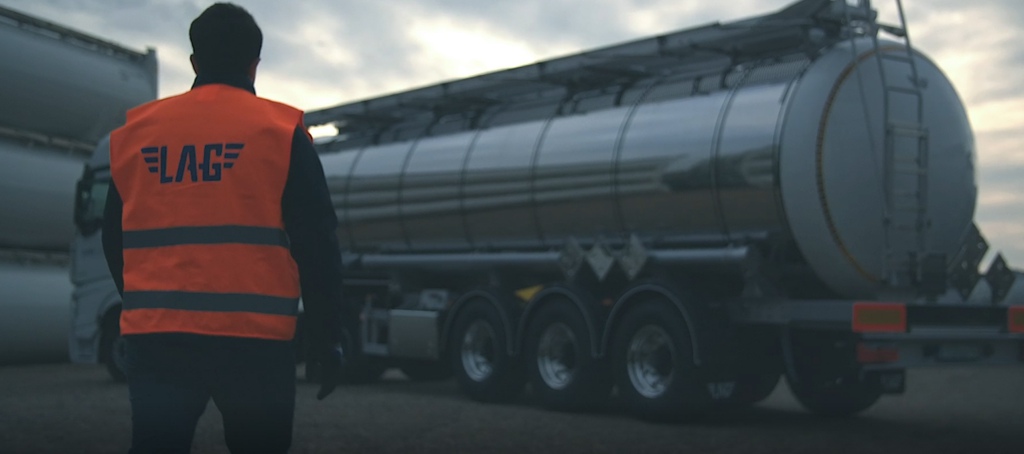 The first national standard for road transport edible oil tank vehicles in China has been released