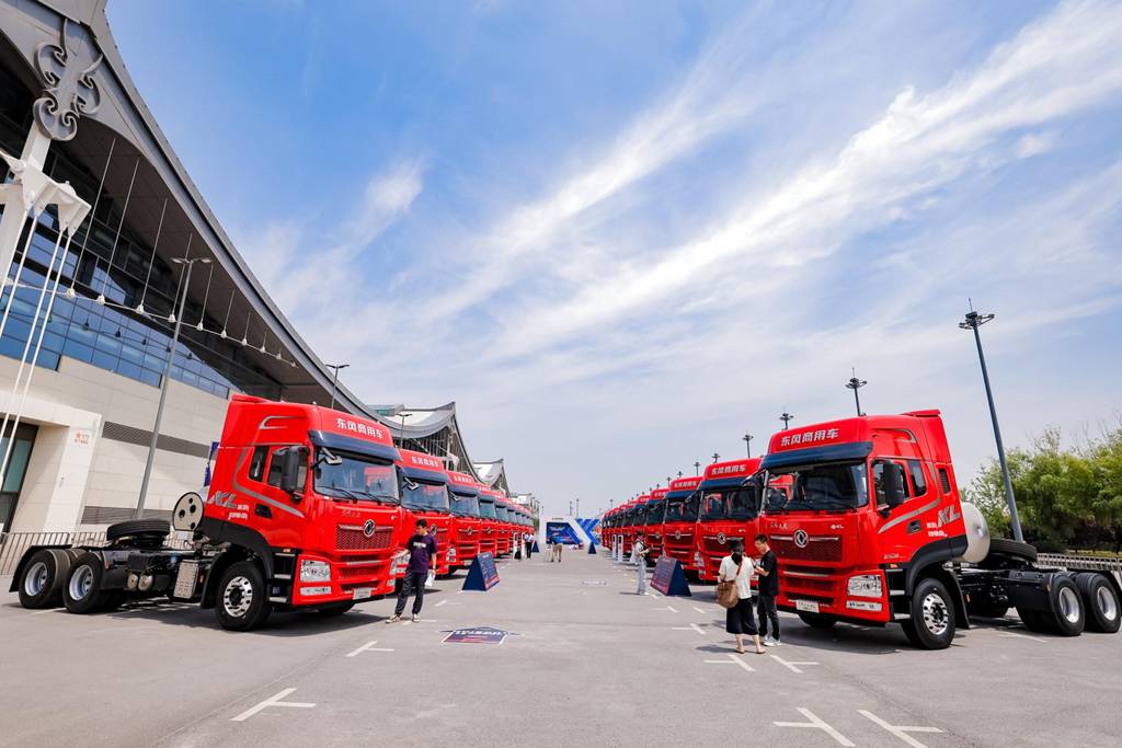 Dongfeng Commercial Vehicles Shines in Gas Vehicle Sales in the First Half of 2024, Leading the Industry