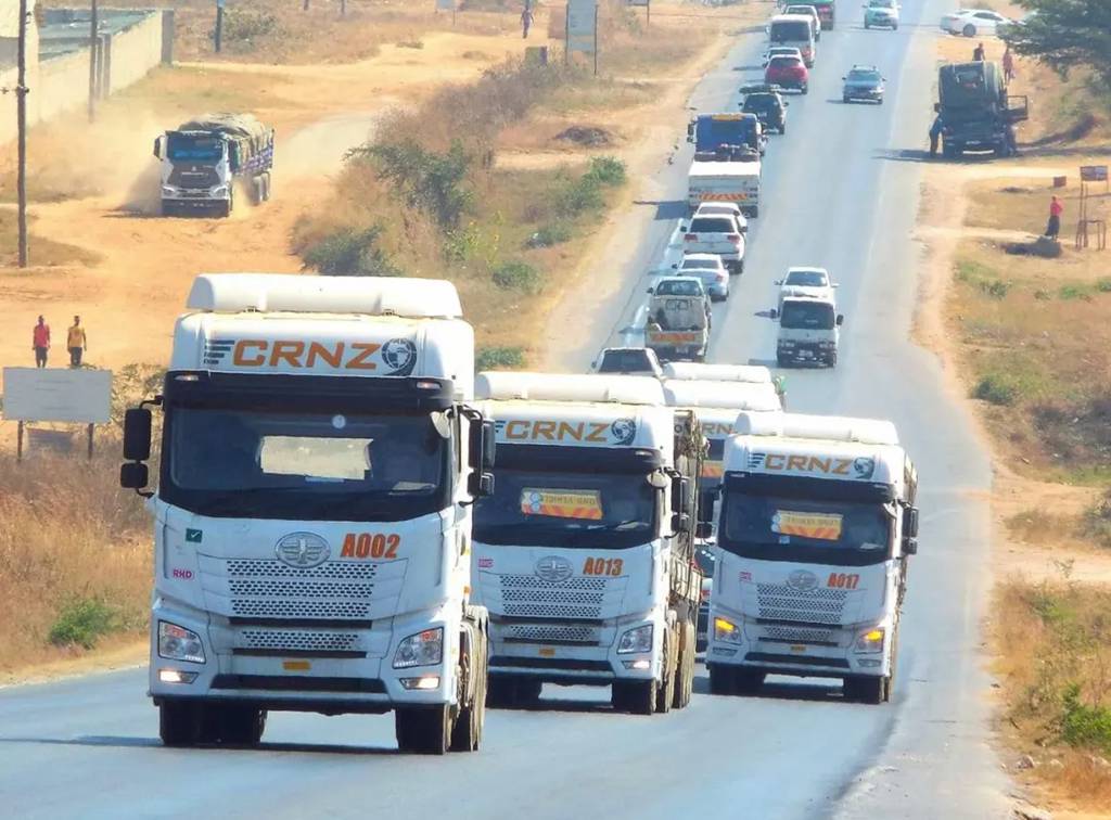 21 FAW Jiefang Tractors Successfully Delivered to China Railway No. 9 Bureau Zambia Multi-business Center