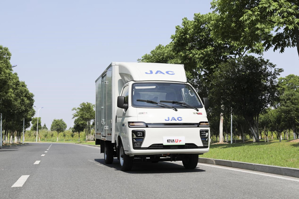 Strong Alliance: JAC and CATL Deepen Cooperation
