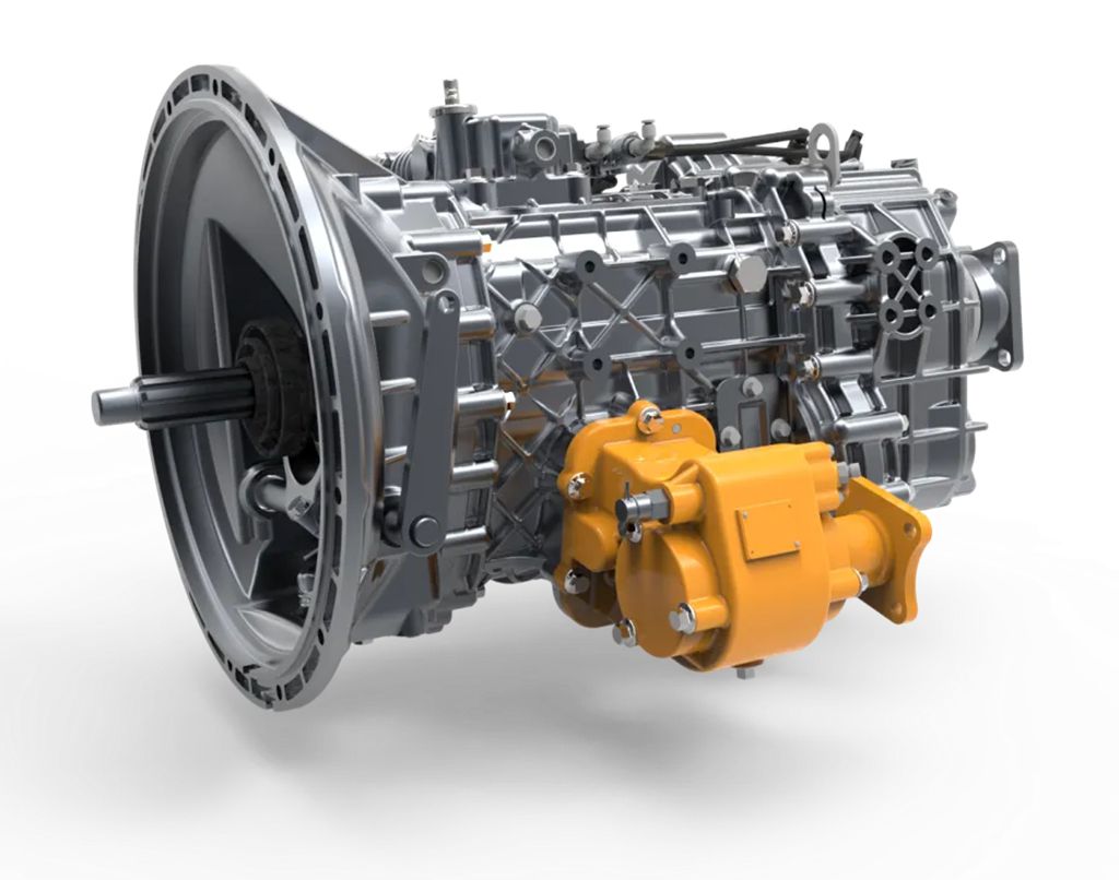 Embarking for Angola! Shacman commercial vehicles and Fast Gear Collaborate to Support Local Development