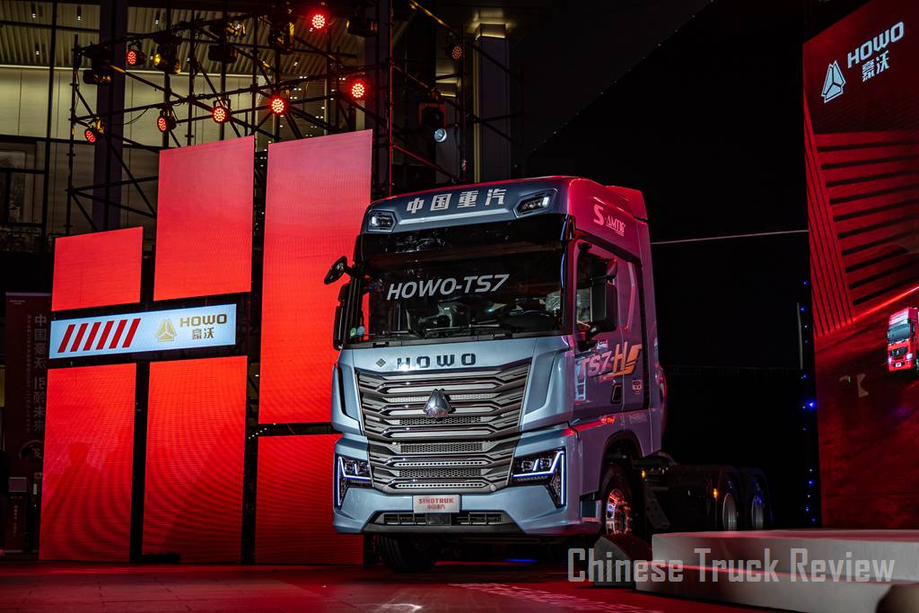 New look, new interior: a deep dive into the all-new Howo TS7 tractor truck from CNHTC