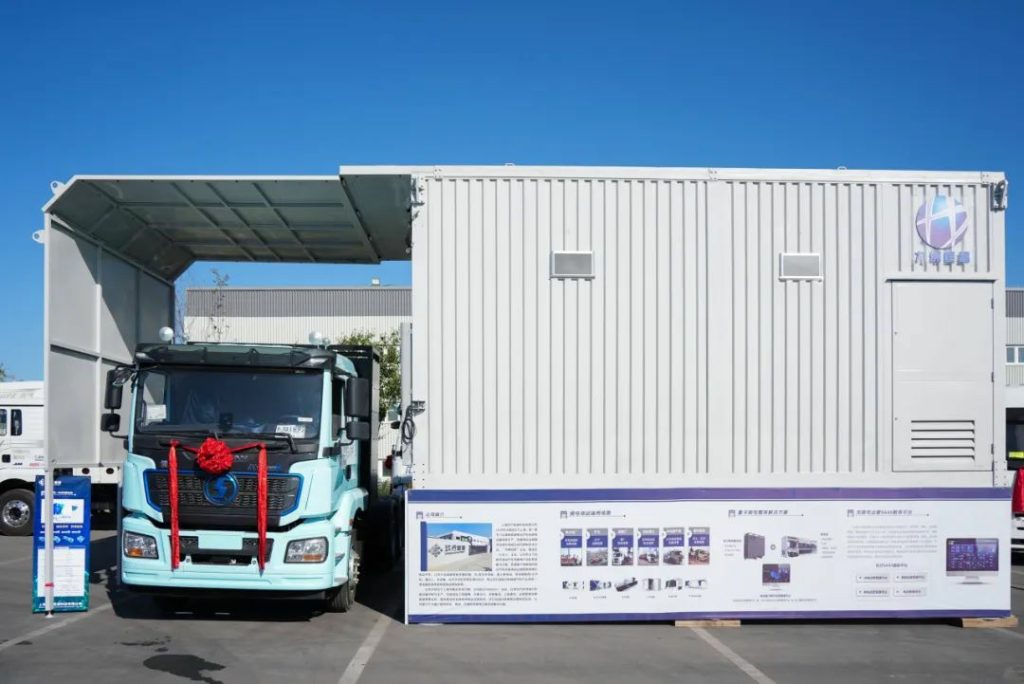 Shaanxi Heavy Duty Trucks Secures a Major Order with 500 Strategic Signings and 100 Bulk Deliveries