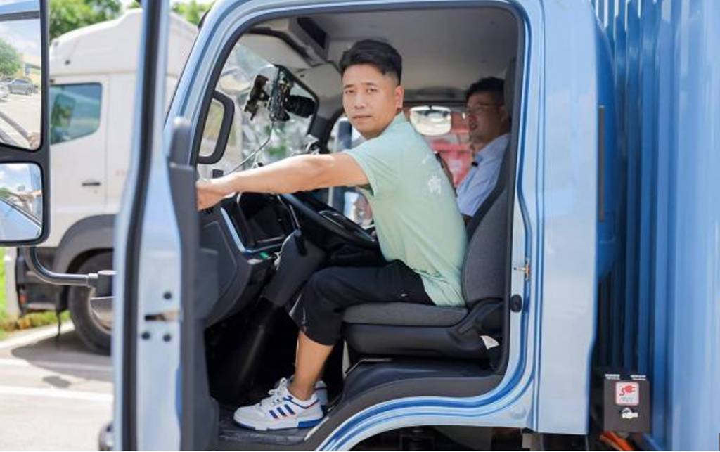 Journey Across Guangdong a Thousand Miles: Yutong Light Truck T5 Divine Edition Launch