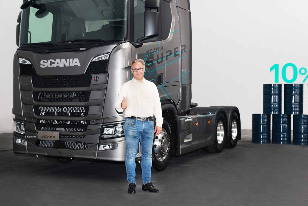 Scania's New Super Series of Heavy Trucks Officially Launched in China