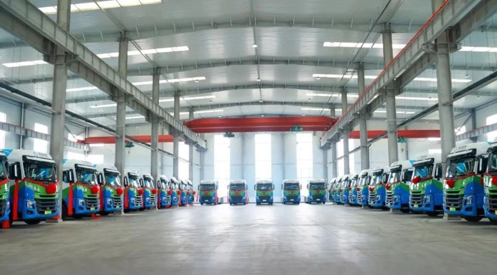 100 ChengLong Hydrogen-Powered Trucks Delivered to Rongcheng New Energy