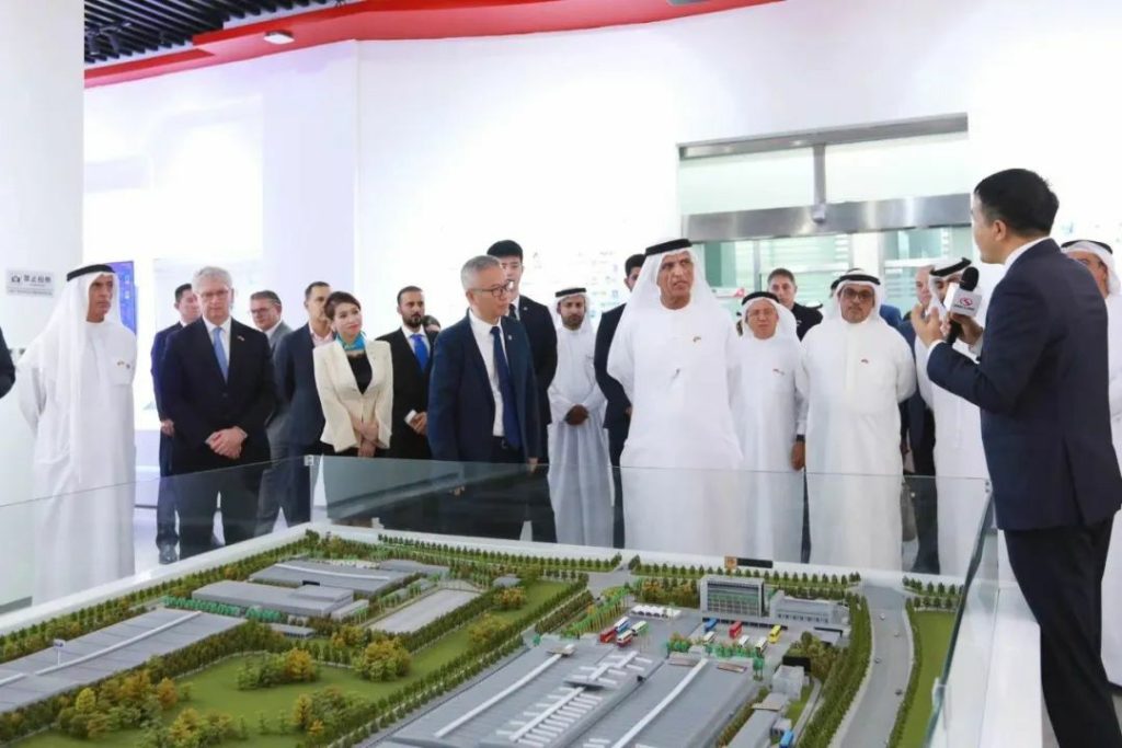 Visit to Xiamen King Long by Sheikh Saud, Member of the UAE Federal Supreme Council and Ruler of Ras Al Khaimah