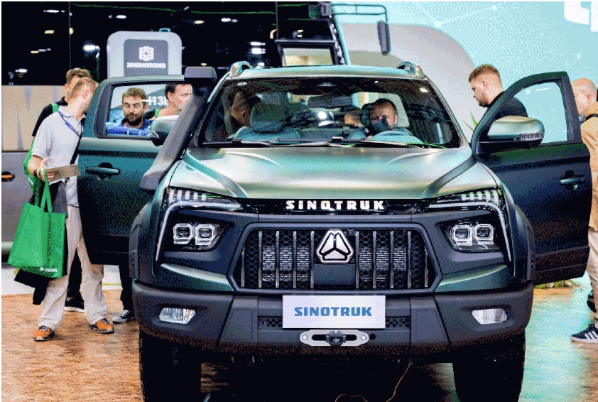 Sinotruk's "Light Cavalry" Stuns at Hannover!