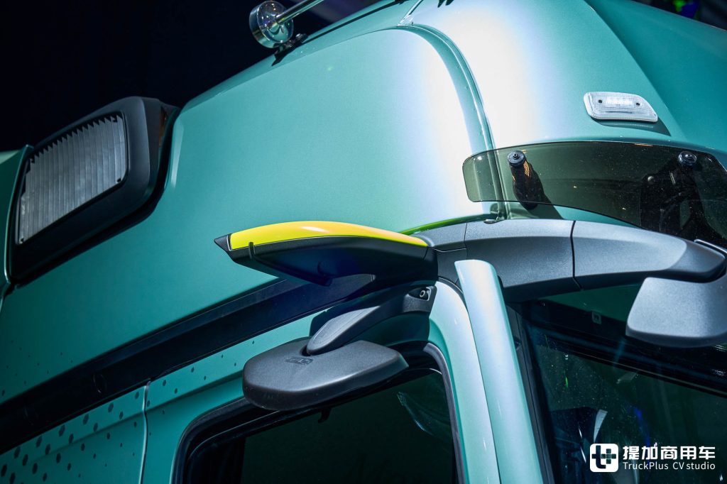 2024 IAA: Focus on Decarbonization, Digitization, and Intelligence, Mercedes-Benz Unveils Several Diesel and Electric Cutting-Edge Exhibits