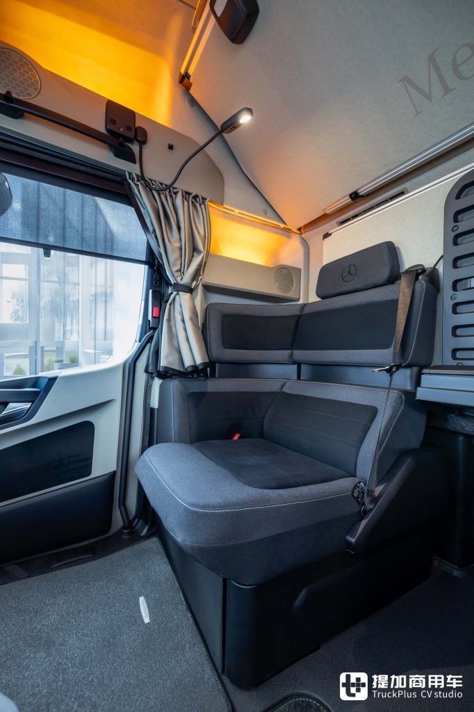 2024 IAA: Focus on Decarbonization, Digitization, and Intelligence, Mercedes-Benz Unveils Several Diesel and Electric Cutting-Edge Exhibits