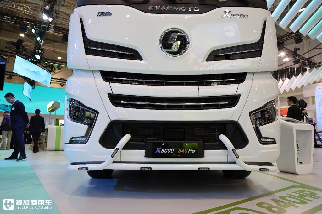 The Most Powerful Truck at the Show! Shaanxi Automobile Delong X6000 840 Horsepower Tractor Makes an Appearance at the Hannover IAA International Motor Show, with Top-Tier Specifications