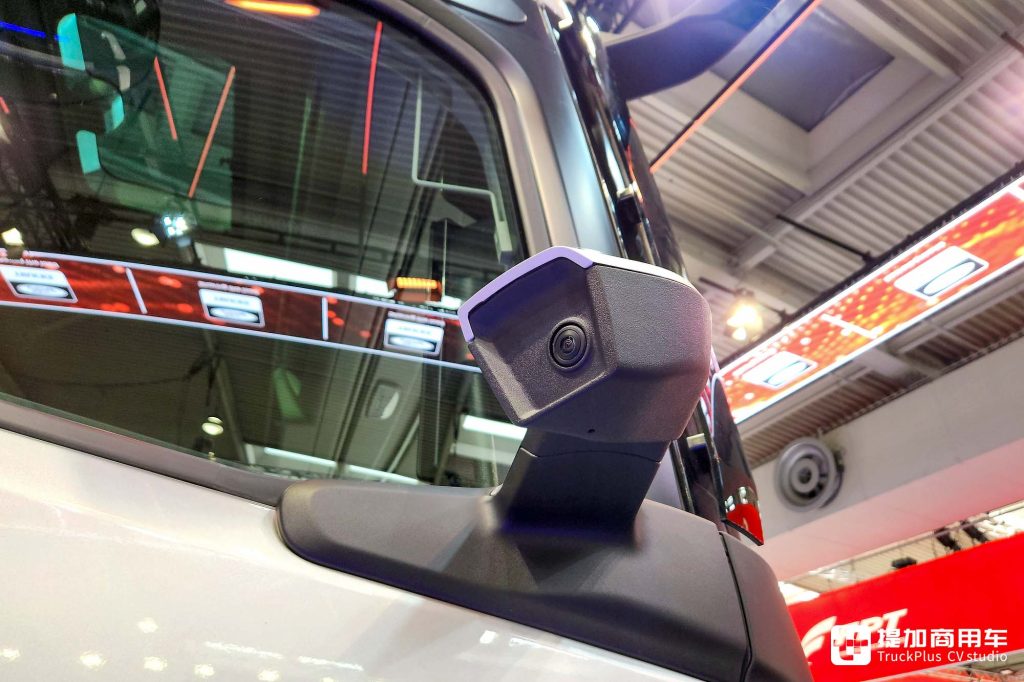 2024 IAA: New Generation Diesel Powertrain Debuts, Living Cabin Model Draws Attention, Ford Trucks Exhibit Interpretation