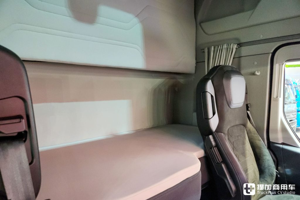 2024 IAA: New Generation Diesel Powertrain Debuts, Living Cabin Model Draws Attention, Ford Trucks Exhibit Interpretation