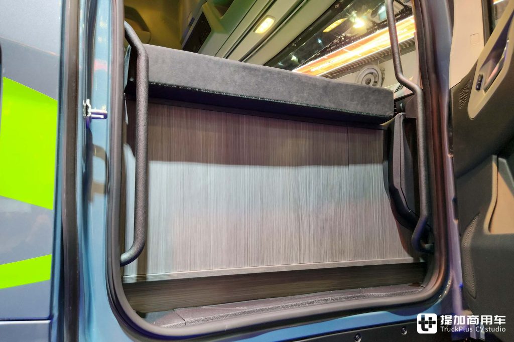 2024 IAA: New Generation Diesel Powertrain Debuts, Living Cabin Model Draws Attention, Ford Trucks Exhibit Interpretation