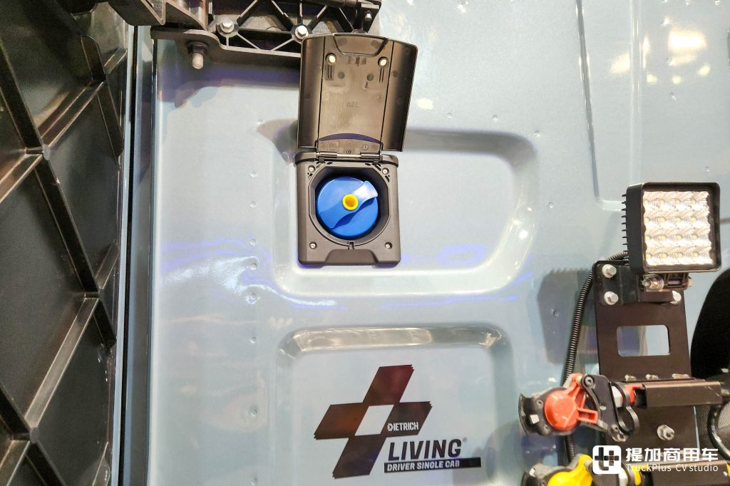 2024 IAA: New Generation Diesel Powertrain Debuts, Living Cabin Model Draws Attention, Ford Trucks Exhibit Interpretation