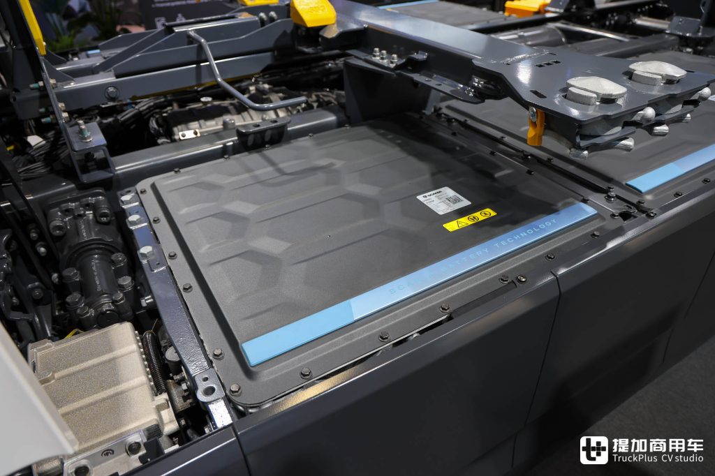 2024 IAA: The Power of Both Tractor and Swap Body Chassis Combined, How Strong is the Scania 40 R Pure Electric Heavy Truck? A Hands-on Look