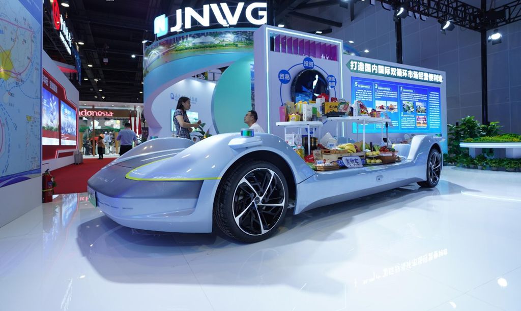 Dongfeng Liuzhou Motors Stuns at CAEXPO with Five Products, Boosting ASEAN Trade with New-Quality Productivity