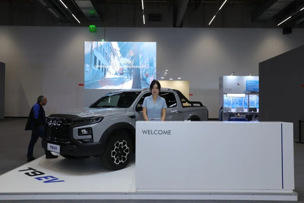 Lighting Up China’s Colors: JAC Group Competes in Frankfurt’s "Automotive Olympics"