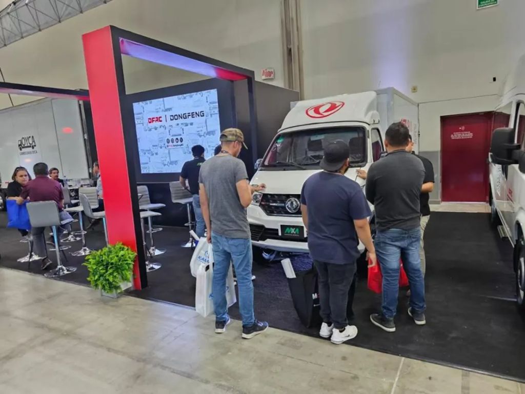 DFAC Trucks Are Hot Sellers in the Americas, Urgently Shipping 1,000 Units!