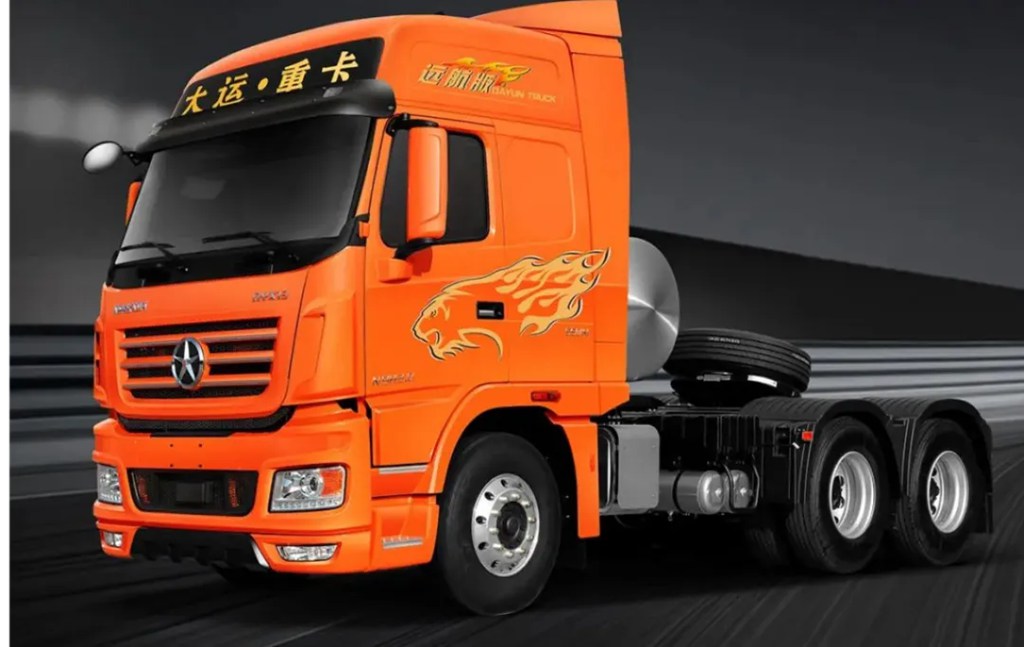 540 Horsepower Upgrade! Interior Details Optimized, Dayun N9H Gas-Powered Heavy Truck Is the Top Choice for Coal Transport in Autumn and Winter