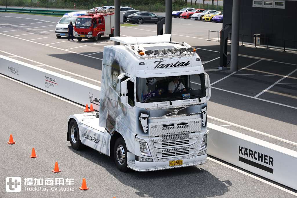 It’s hard to believe there are so many modified trucks in China; the STC Truck Culture Festival surprised me in so many ways!