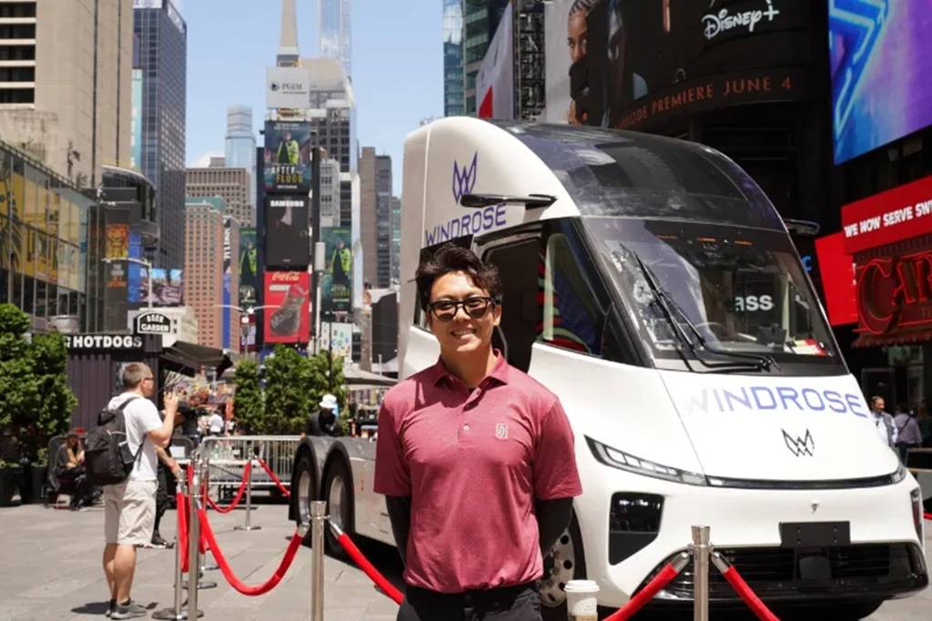 Windrose All-Electric Heavy Truck Ready for Mass Production and Delivery