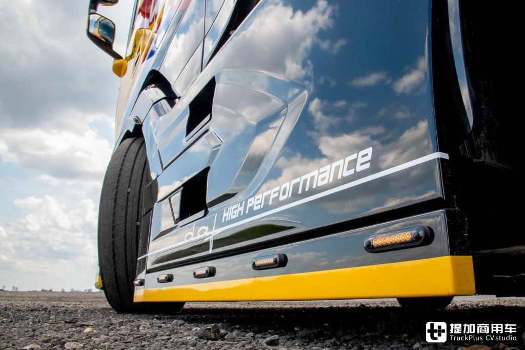 Honoring the Legendary Twin-Engine Dakar Racer: The DAF XG The Bull Special Edition Debuts