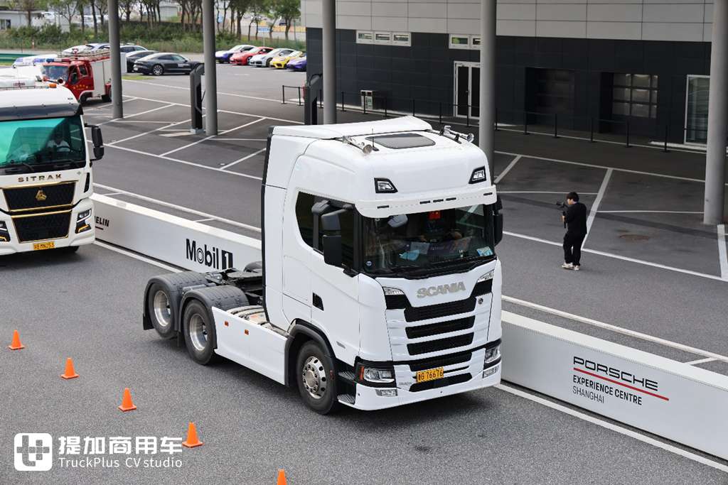 It’s hard to believe there are so many modified trucks in China; the STC Truck Culture Festival surprised me in so many ways!