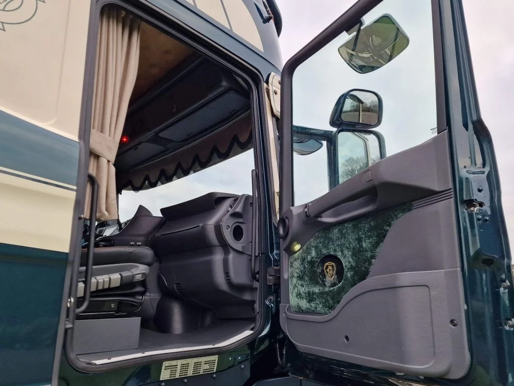 The Long-Hood King of the Highway + V8 Engine: A Close-Up Look at the Scania T 164 Long-Hood Truck