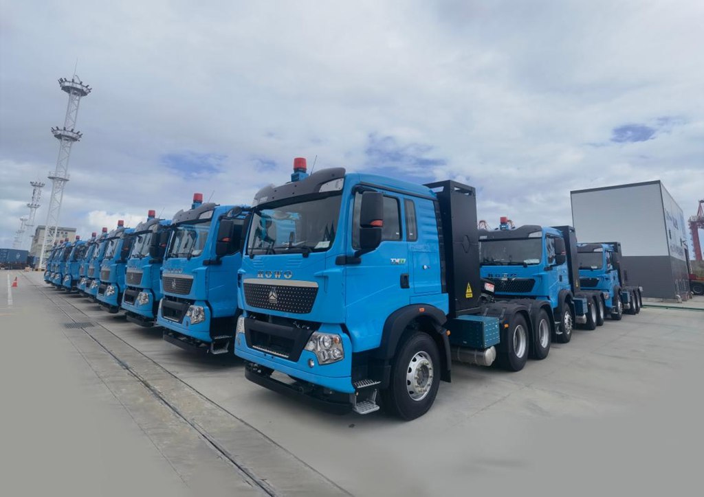 Technology Pioneer, Great Potential丨China National Heavy Duty Truck's New Energy "Intelligent Truck Iron Army" Leads the Digital Future of Ports!