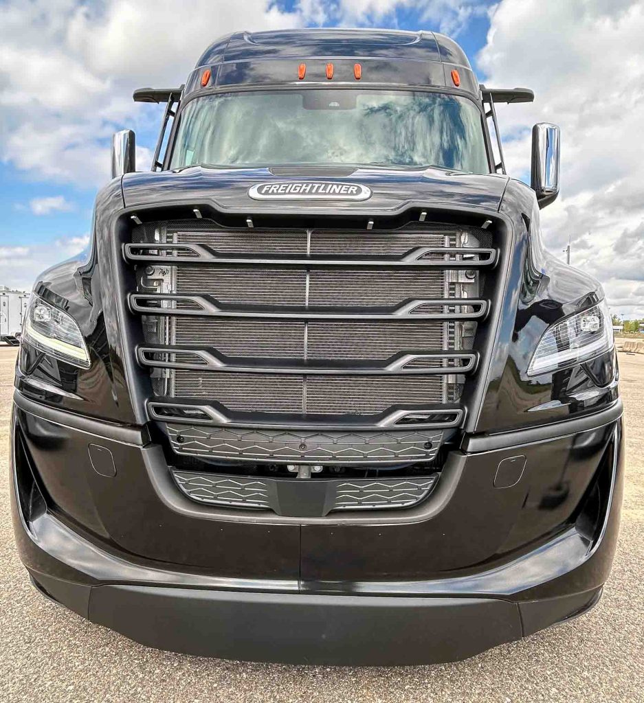 The Best-Selling Class 8 Flagship Truck in North America, the Fifth-Generation Freightliner Cascadia Sleeper Launches