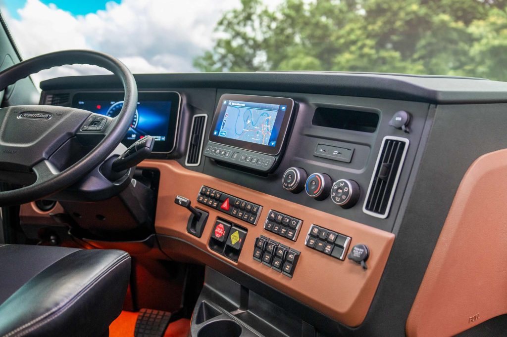 The Best-Selling Class 8 Flagship Truck in North America, the Fifth-Generation Freightliner Cascadia Sleeper Launches
