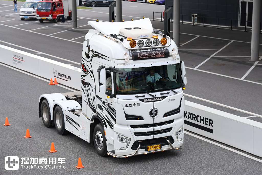 It’s hard to believe there are so many modified trucks in China; the STC Truck Culture Festival surprised me in so many ways!