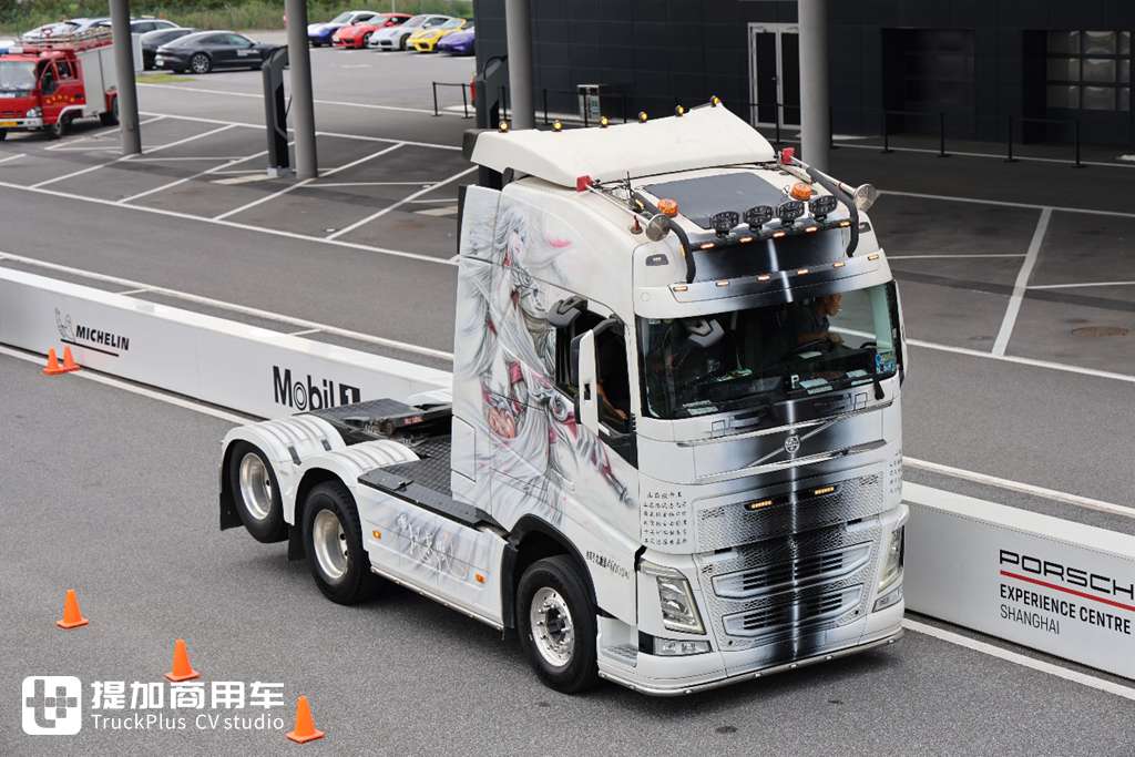 It’s hard to believe there are so many modified trucks in China; the STC Truck Culture Festival surprised me in so many ways!