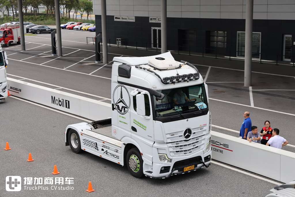 It’s hard to believe there are so many modified trucks in China; the STC Truck Culture Festival surprised me in so many ways!