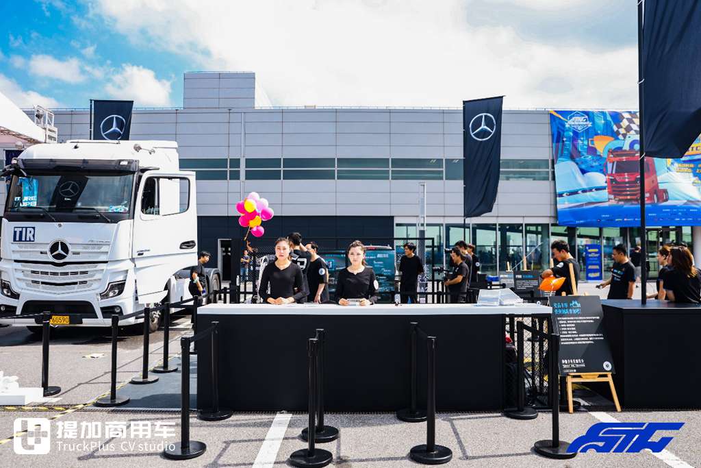 It’s hard to believe there are so many modified trucks in China; the STC Truck Culture Festival surprised me in so many ways!
