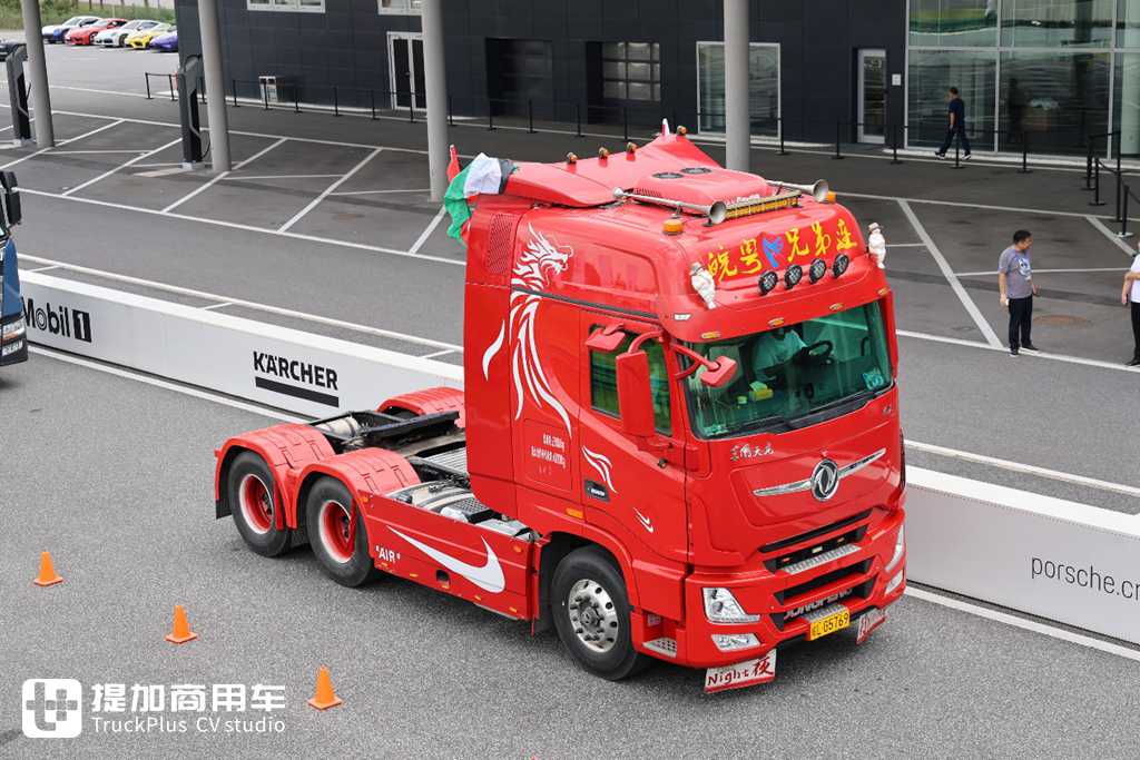 It’s hard to believe there are so many modified trucks in China; the STC Truck Culture Festival surprised me in so many ways!