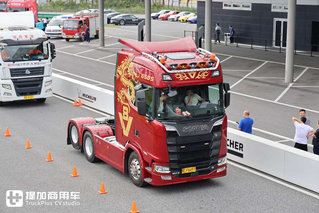 It’s hard to believe there are so many modified trucks in China; the STC Truck Culture Festival surprised me in so many ways!