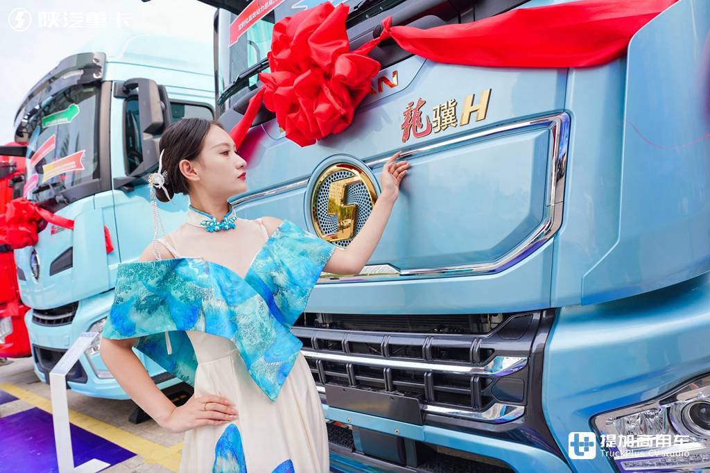Twin-Star Models Launched, Filling the Gaps, Shanqi Heavy Duty Truck Expands into the Domestic Cargo Truck Market